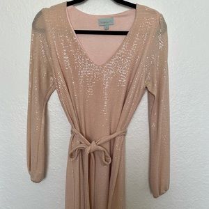 🎀 Sparkly Pink Dress